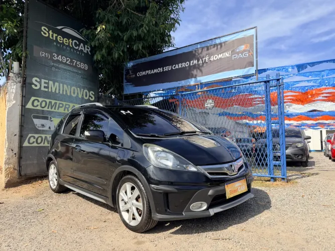 Honda Fit Twist 1.5 Flex 16V 5P Aut. 2014