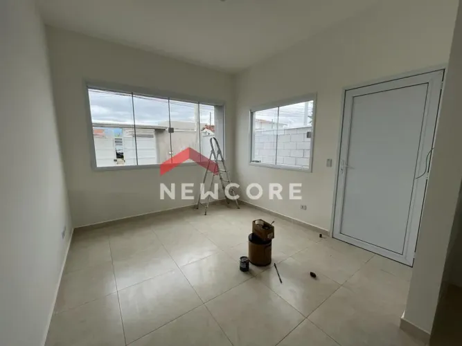 Casa em Avenida Pedro Reginaldo da Costa - Balneário dos Golfinhos - Caraguatatuba/SP