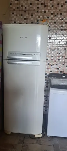 Geladeira eletrolux 