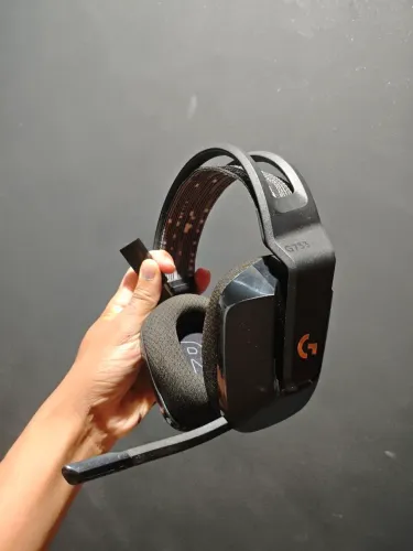 headset gamer Logitech G733