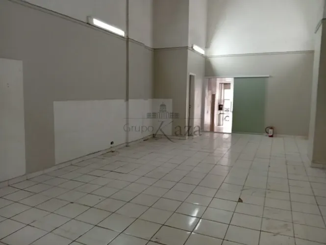 Loja comercial - Edifício Market Center - Jardim São Dimas - 49,62m².