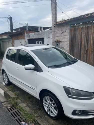Volkswagen Fox Highline I Motion 1.6 Flex 16V 5P 2016