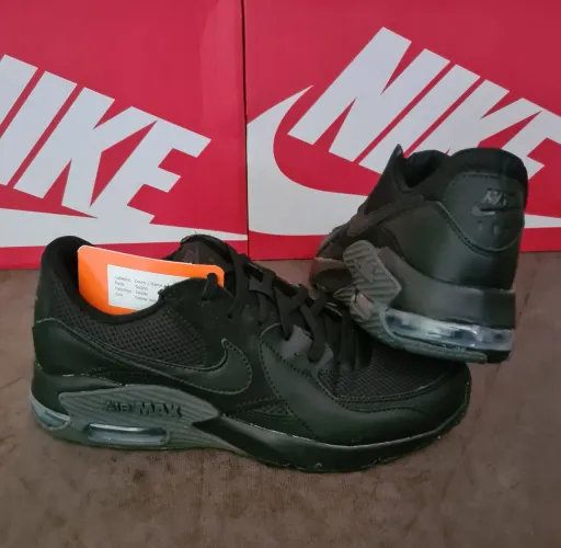 Tênis Nike Air Max Excee black Tam 40  (original / novo)