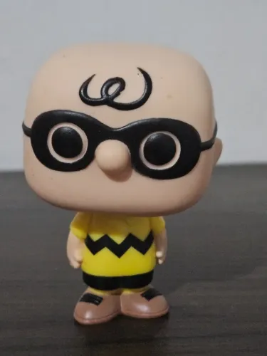 Funko Pop Charlie Brown 331 Sem Caixa Halloween Snoopy Peanuts