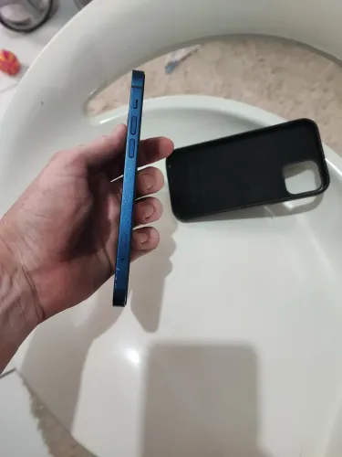iPhone 12 azul 64GB