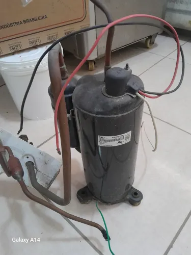 Compressor de ar condicionado 36 mi btus  gás r410a