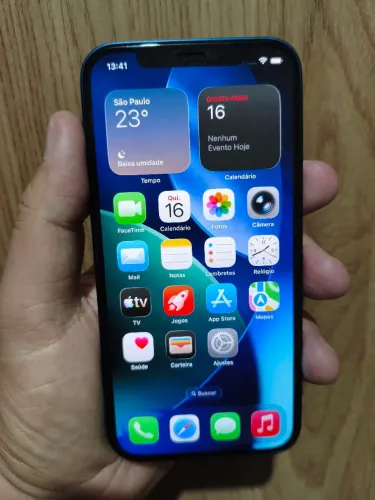 iPhone 12