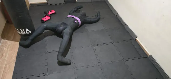 Vendo boneco de treino adulto cheio , pesando 30/40 kilos