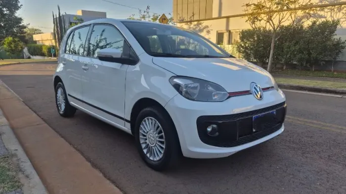 Volkswagen Up! Move 1.0 TSI Total Flex 12V 5P 2016