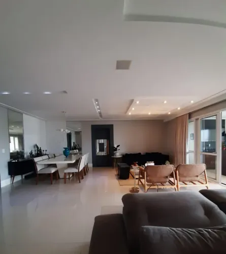 Imóvel para venda tem 192 metros quadrados com 3 quartos em Vila Gilda - Santo André - SP