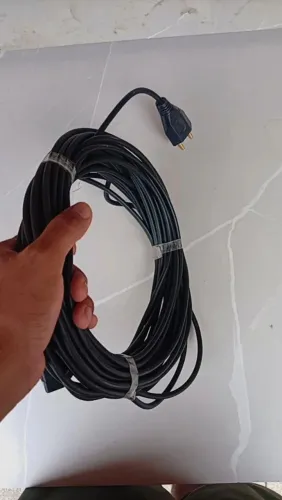 Extensão elétrica com 20 metros