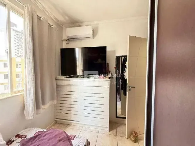 Apartamento com 2 dormitórios à venda, 55 m² por R$ 455.000,00 - Kobrasol - São José/SC