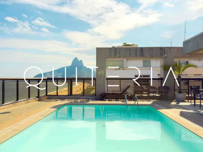 Excelente apartamento a venda na Vieira Souto, quarto andar com vista lateral mar.