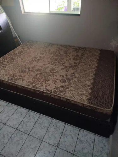 Cama box casal + colchão de casal