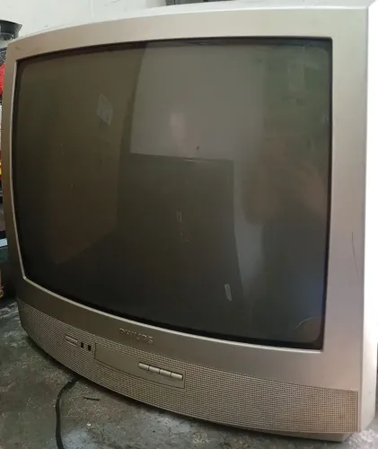 Tv tubo Philips controle 20"