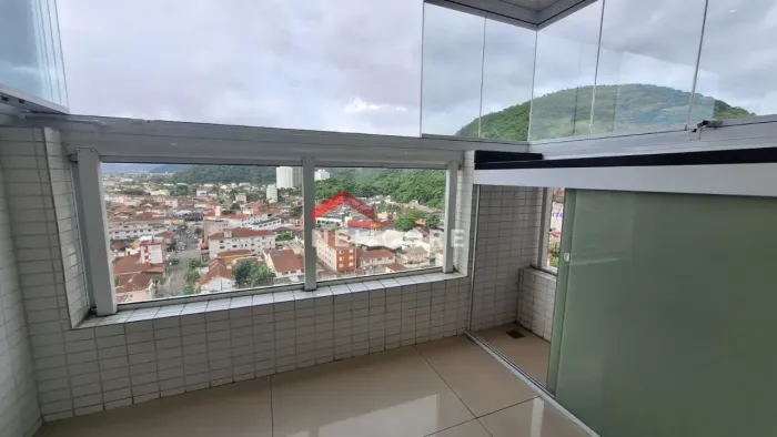 Apartamento em Avenida Marechal Deodoro - Vila Valença - São Vicente/SP