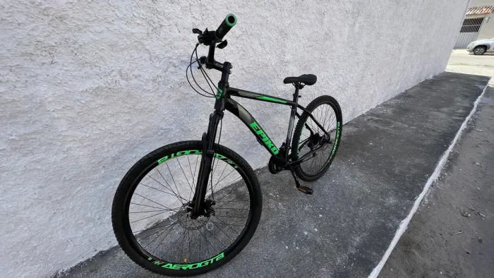Bicicleta Epiko Aro 29 com apenas 1.5 mês de uso