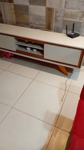 Vendo esse rack MDF