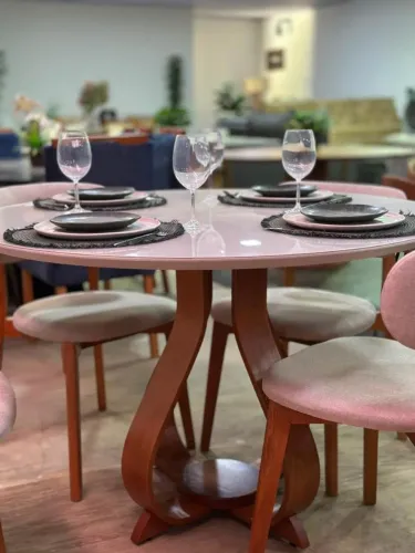 Mesa de Jantar redonda 1.20m com 4 cadeiras