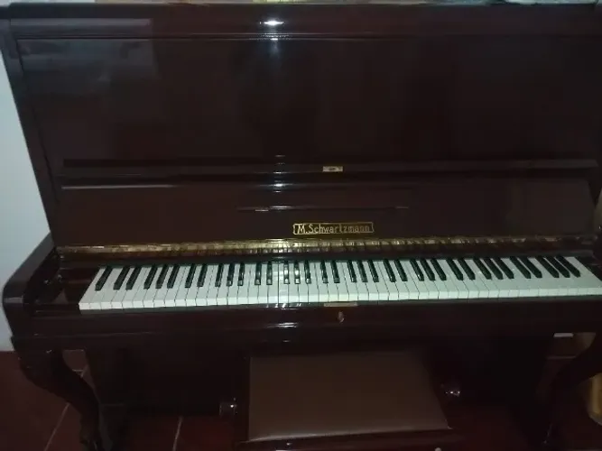 Piano M. Schwartzmann