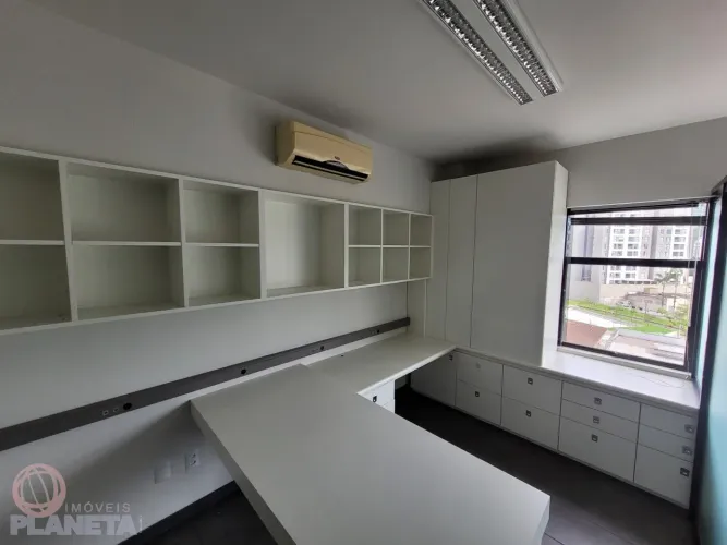 Espaço Profissional no Market Place: Seu Novo Endereço de Sucesso!