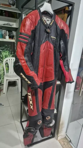 Macacão para motociclista tamanho XXL (60)