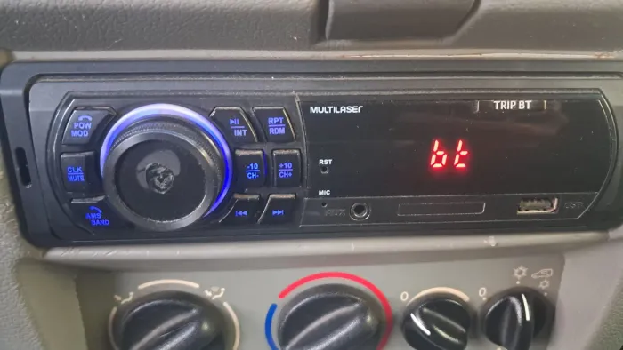 Auto radio multilaser