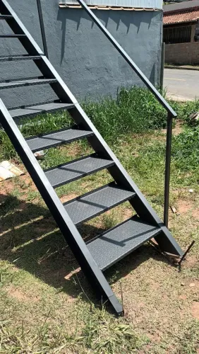 Escada de ferro