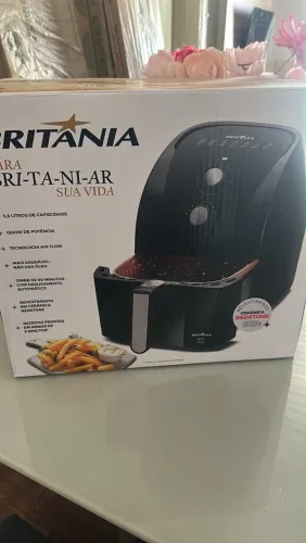 Fritadeira elétrica e cafeteira 