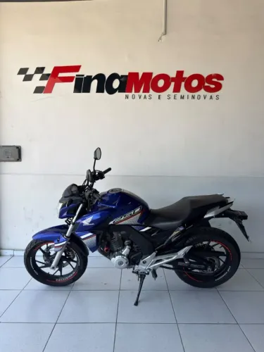 HONDA CB TWISTER 250 ANO 2022 NA FINA MOTOS