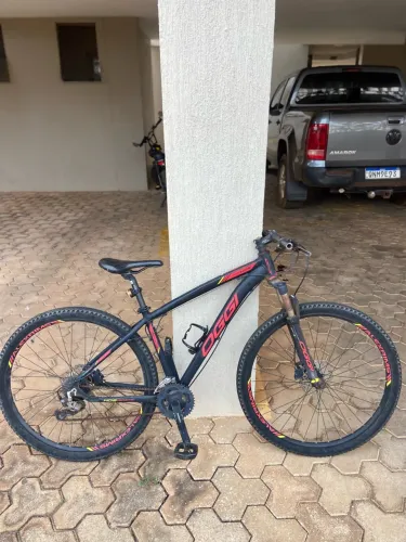 Bicicleta Oggi Hacker HDS Aro 29 - Freio Hidráulico