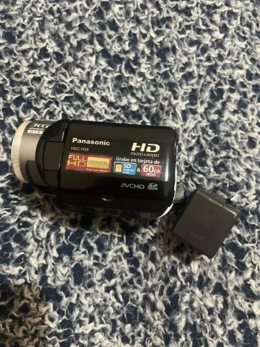 Câmera Panasonic HDC-HS9
