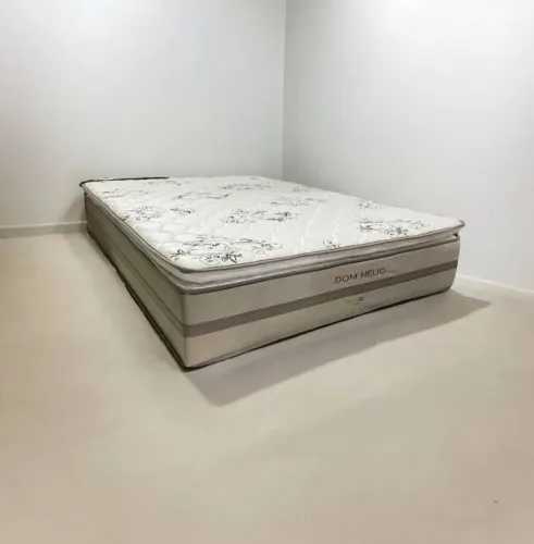 Colchão Queen Dom Hélio Ecotec molas ensacadas suporta 150kg pessoa / pague na entrega