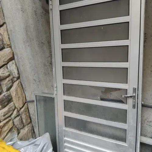 Portas direita