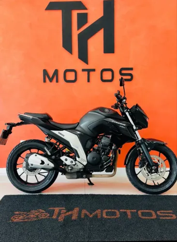 Yamaha FZ25 Fazer 250 ABS 2023