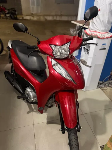 BIZ 125 Ex Vermelha