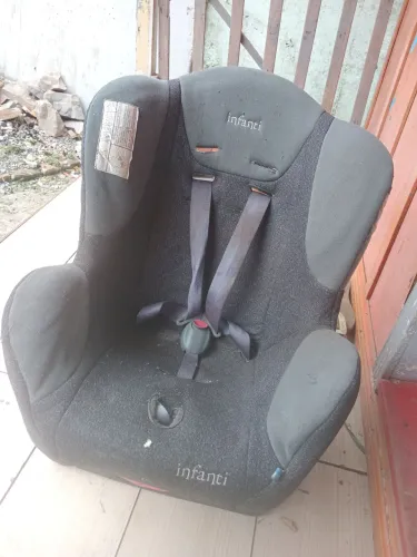 Vende-se caderinha de crianças