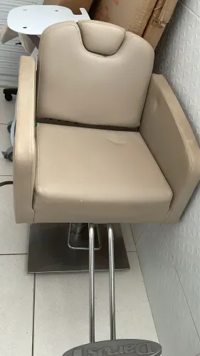 Cadeira giratória Salao
