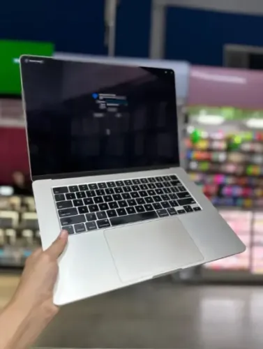 *MacBook Air M3 256Gb, 15 polegadas - Garantia- Loja física