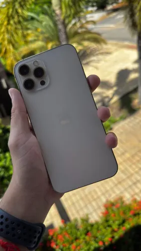 Iphone 12 Pro Max! Em perfeito estado!!!
