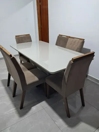 Mesa de Jantar 1,80m com Vidro Branco + 6 Cadeiras