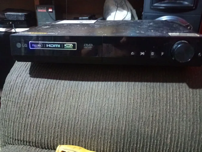 Home teather LG USB HDMI