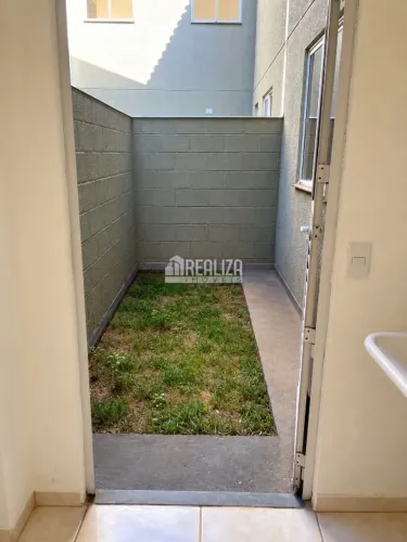 Apartamento à Venda no Conjunto Chica Ferreira, Uberaba