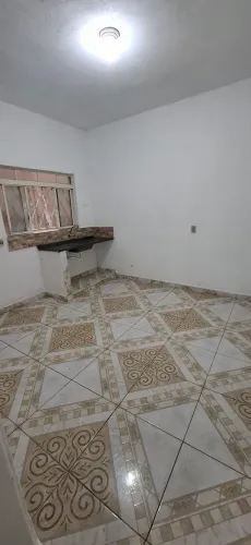 Alugo casa de 2 cômodos - Poá