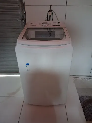 Vendo Máquina de Lavar Electrolux 14kg