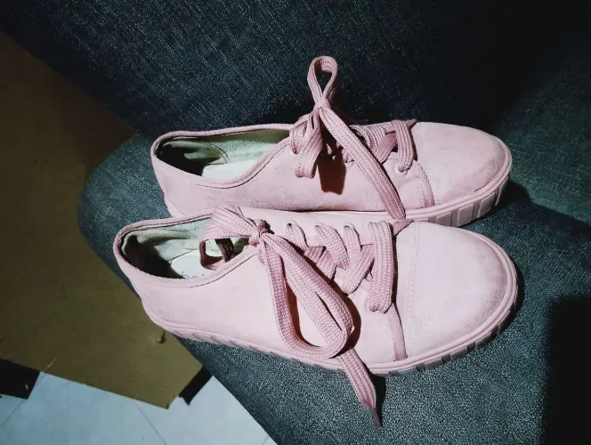 Tênis feminino