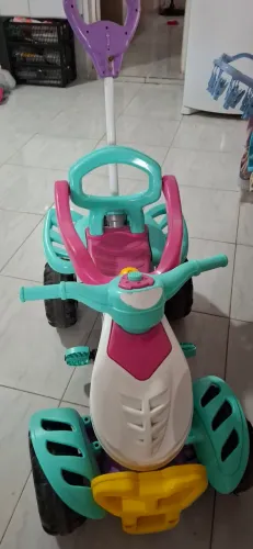 Quadriciclo e patinete