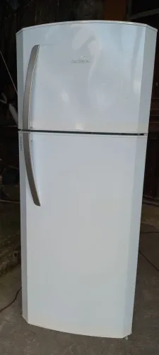 Geladeira continental 400 litros 110v