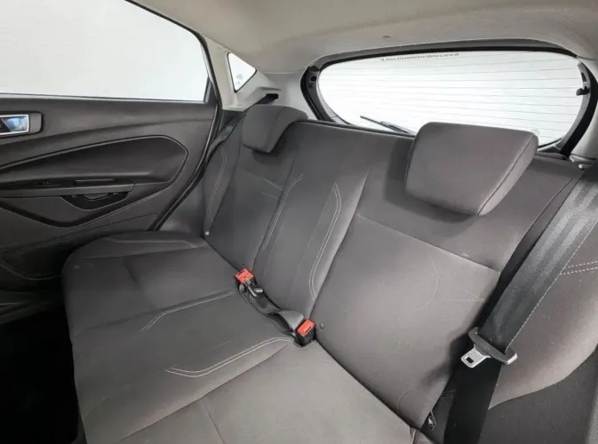 Ford Fiesta SE 1.6 8V Flex 5P 2014