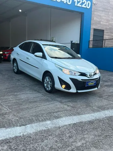 Toyota Yaris XL Sedan 1.5 Flex 16V 4P Mec. 2019